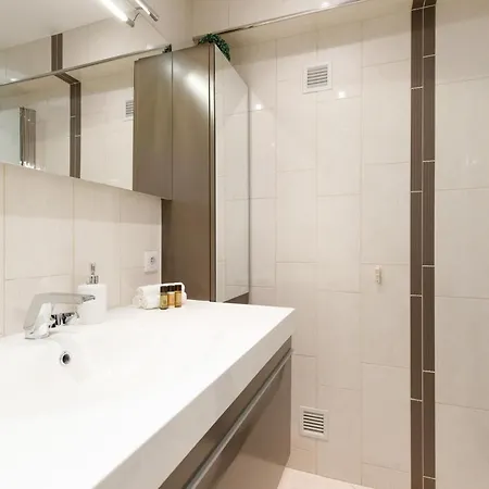 Apartman Alexandra Yourhosthelper Cannes